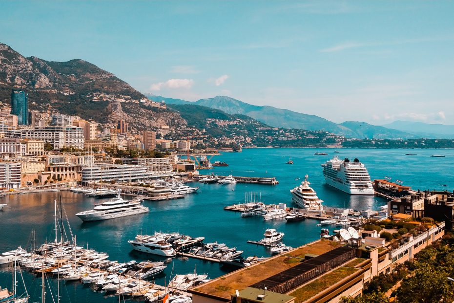 Exploring Monaco's Rich Cultural Heritage: From Old Town to the Prince's Palace