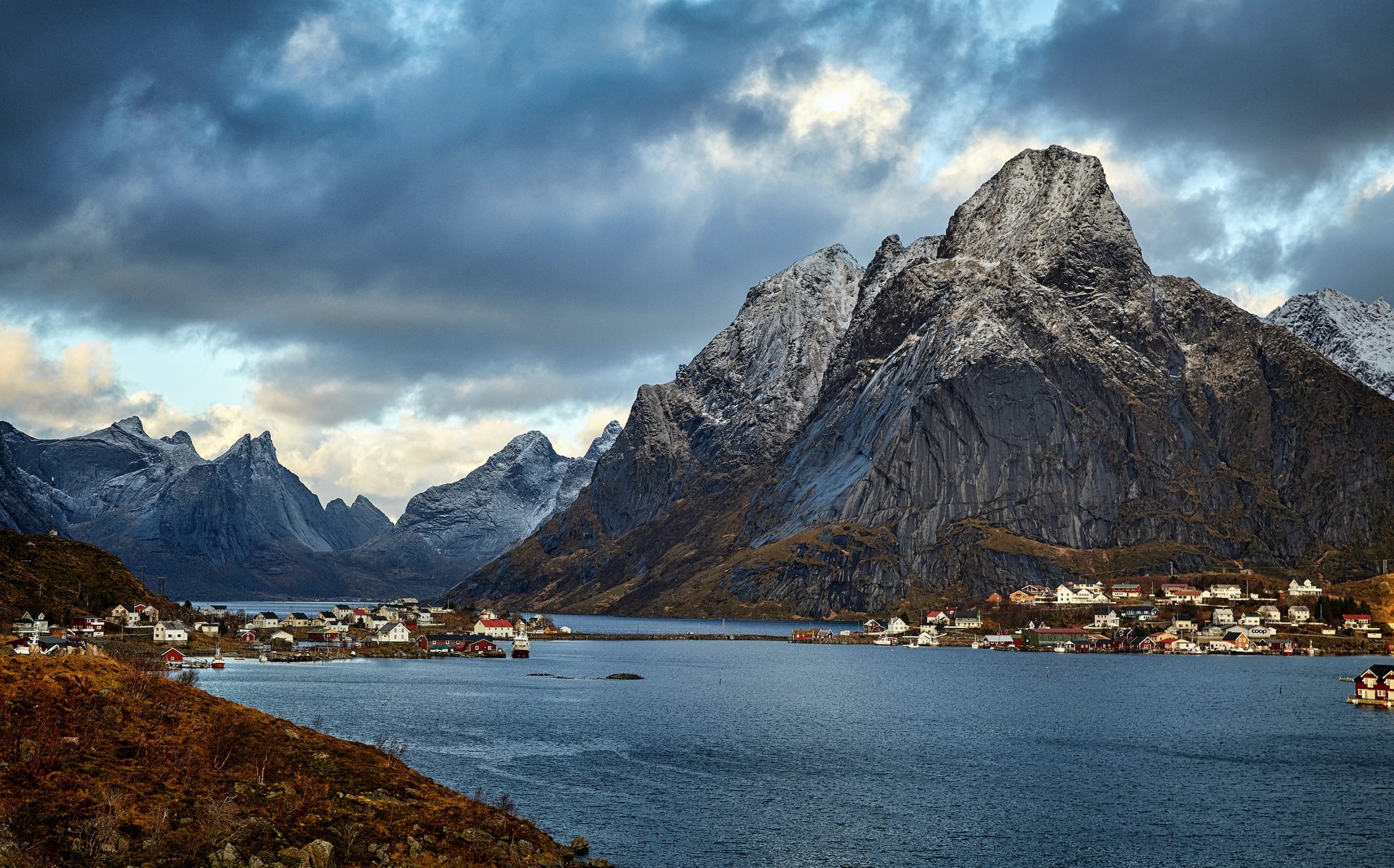 Vikings and Legends: Exploring Norway's Ancient Heritage