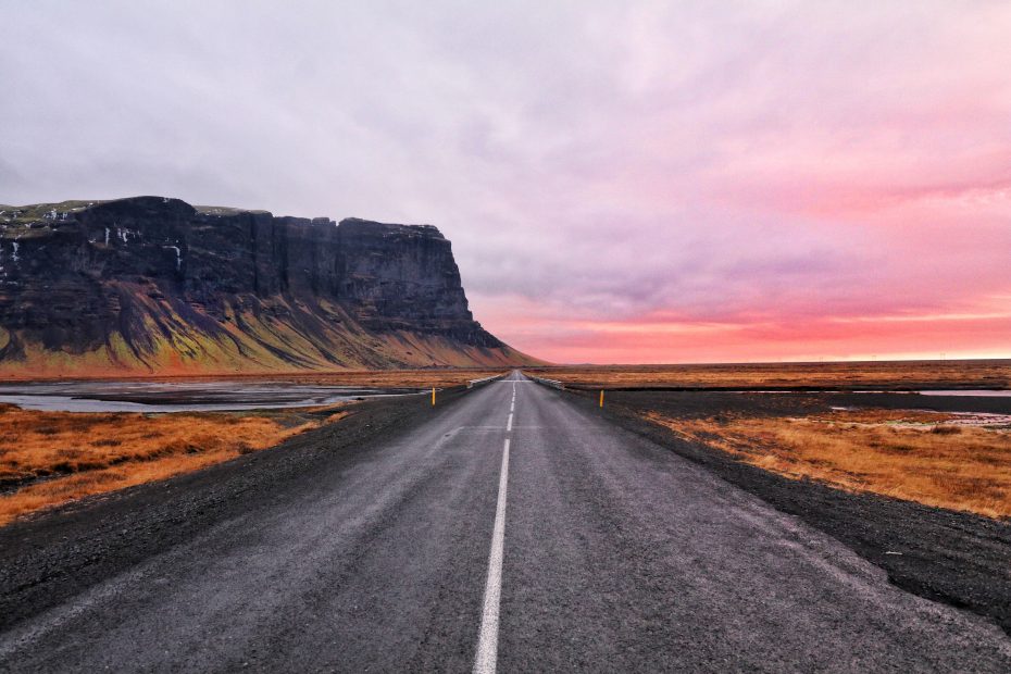 Hidden Gems of Iceland: Discovering Offbeat and Enchanting Destinations