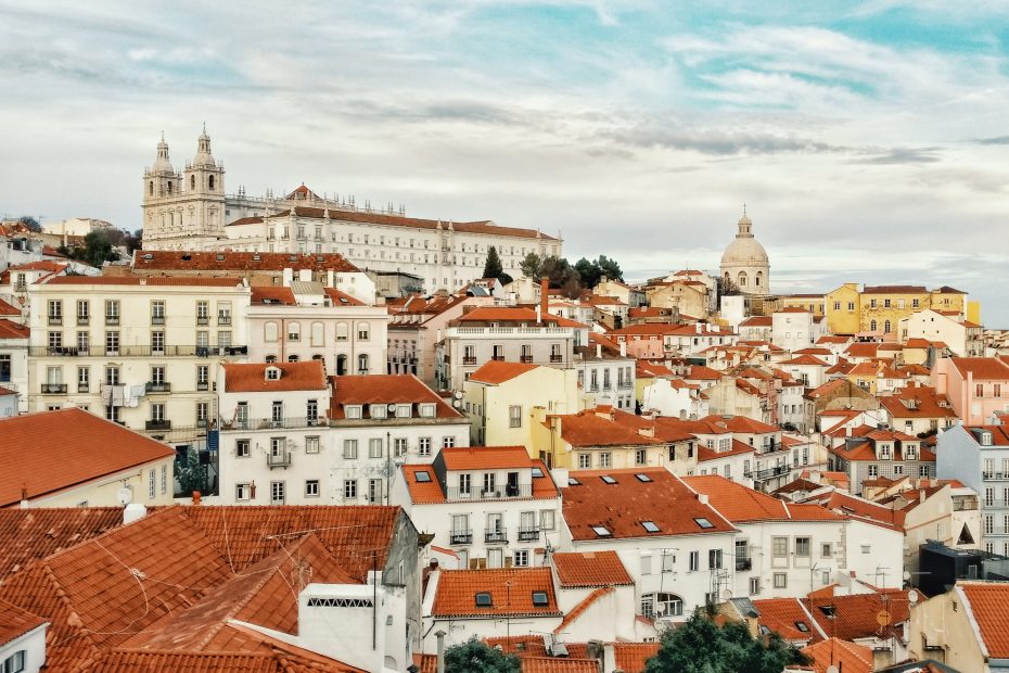 From Porto to Lisboa: A Journey Through Portugal's Vibrant Cities