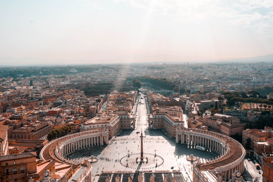 Cultural Encounters: Immersing in Vatican City's Rich Heritage