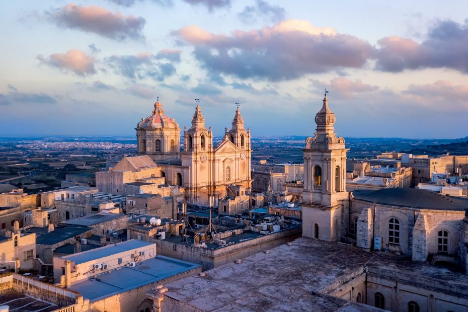The Hidden Gems of Malta: Uncovering its Enchanting Beauty