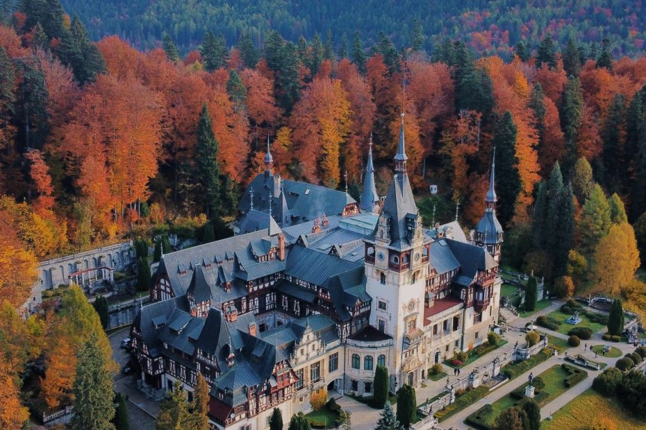 From Medieval Towns to Dracula's Legend: Discovering Romania's Fascinating History