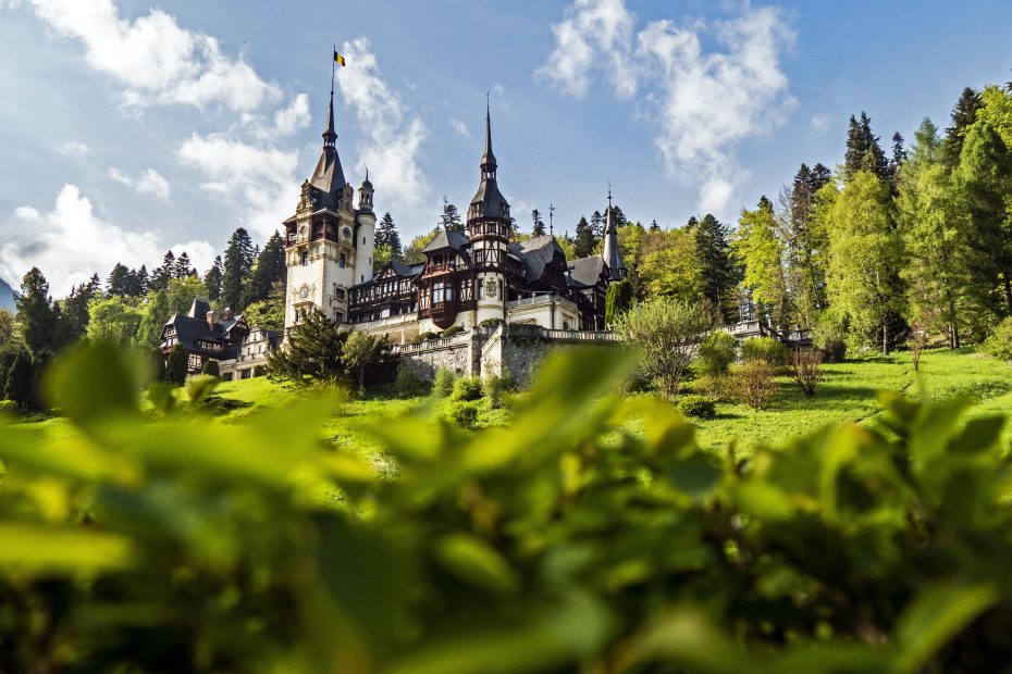 Exploring the Enchanting Castles of Romania